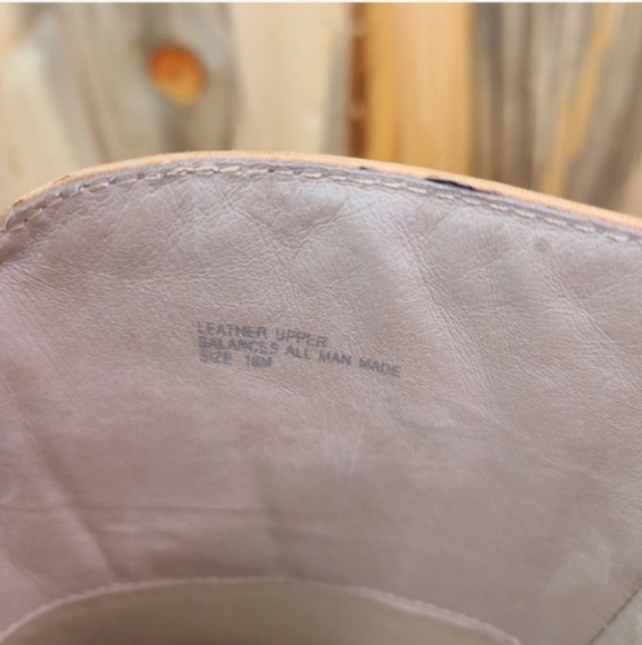 Matisse Tall Buckle Tan Leather Boots - Picture 8 of 9